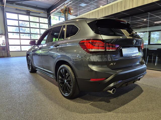 BMW X1 xDrive25e High Executive Panorama | HUD | Leder | Camera | Navigatie
