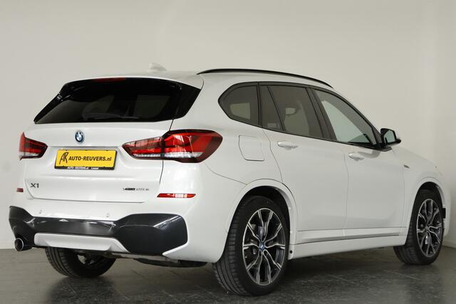 BMW X1 xDrive25e M-Sport / LED / ACC / Navi / DAB / Clima