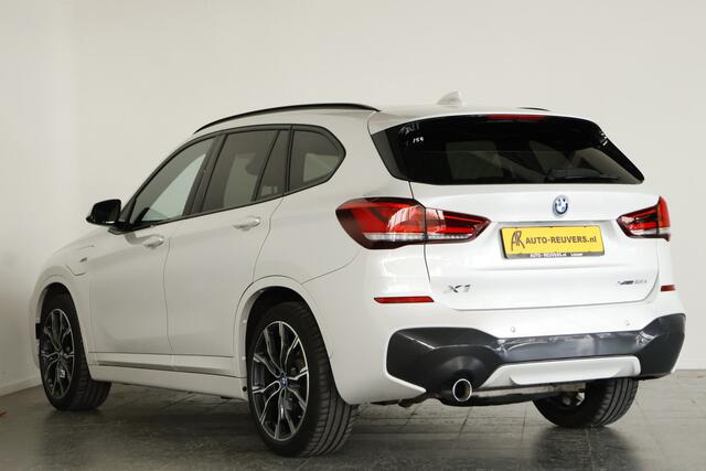 BMW X1 xDrive25e M-Sport / LED / ACC / Navi / DAB / Clima