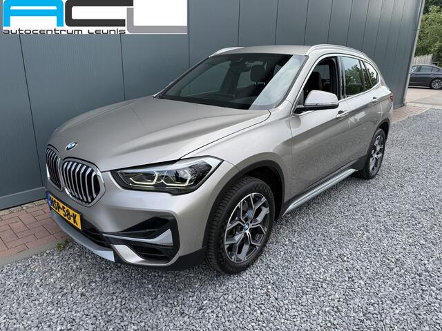 BMW X1 X-drive20i Automaat High Executive