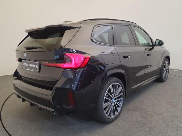 BMW X1 xDrive30e M-Sport Wegklapbare trekhaak, Panoramadak, Harman Kardon