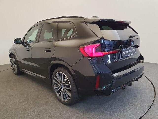 BMW X1 xDrive30e M-Sport Wegklapbare trekhaak, Panoramadak, Harman Kardon