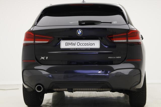 BMW X1 sDrive18i M-Sport | 19" | Camera | Panorama | Stoelverwarming | Head-Up