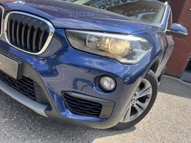 BMW X1 sDrive18i Executive // LEDER // ELEK. KLEP // NAVI // CAMERA+SENSOREN // CRUISE //