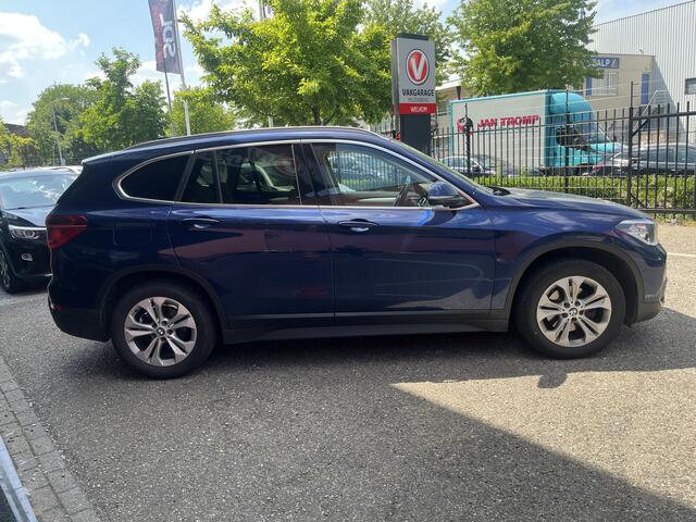 BMW X1 sDrive18i Executive // LEDER // ELEK. KLEP // NAVI // CAMERA+SENSOREN // CRUISE //