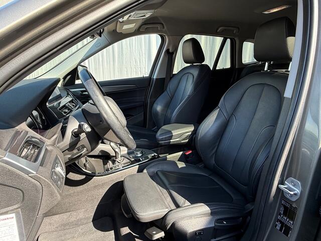 BMW X1 sDrive20i Orange Edition III Leer/Sport etc.