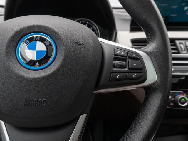 BMW X1 xDrive25e High Executive X Line LED ACC Camera Panoramadak Head Up Trekhaak