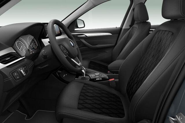 BMW X1 sDrive18i Executive Edition Model xLine Aut.