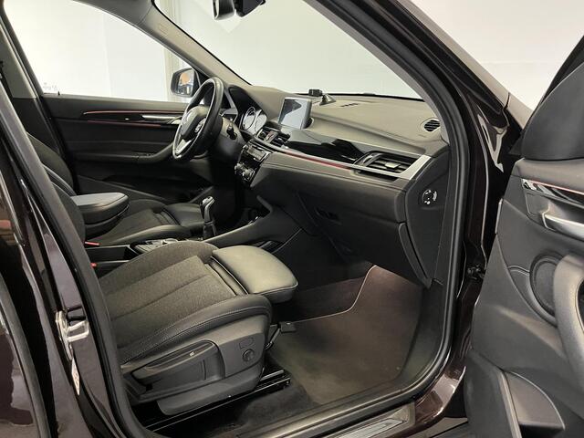 BMW X1 sDrive18i High Executive | X-LINE | SPORTSTOELEN |