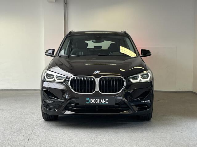 BMW X1 sDrive18i High Executive | X-LINE | SPORTSTOELEN |