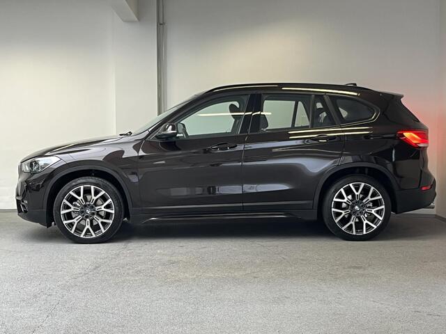 BMW X1 sDrive18i High Executive | X-LINE | SPORTSTOELEN |