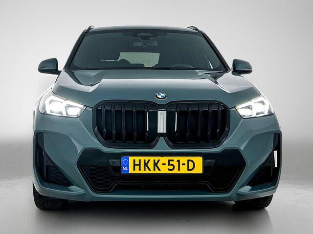 BMW X1 sDrive18i M-SPORT CAMERA CARPLAY EL-ACHTERKLEP