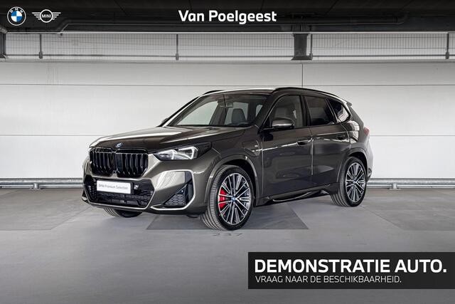 BMW X1 xDrive25e | M Sportpakket Pro | Trekhaak met elektrisch wegklapbare kogel