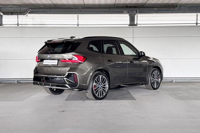 BMW X1 xDrive25e | M Sportpakket Pro | Trekhaak met elektrisch wegklapbare kogel