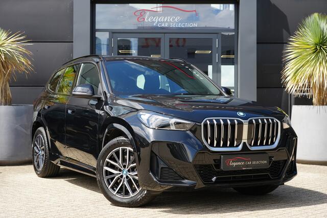 BMW X1 xDrive25e M Sport 220pk Navigatie/Stoelverwarming/Camera
