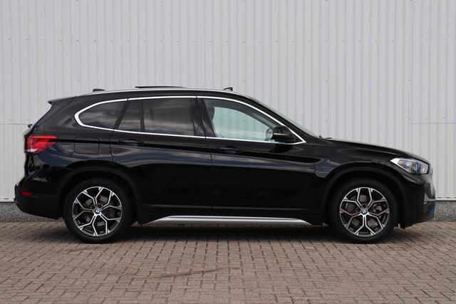 BMW X1 xDrive25e Executive | Panoramadak | Elek. Stoelen | Navigatie | Stoelverwarming | M Sport