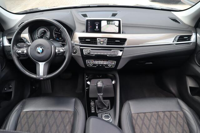 BMW X1 xDrive25e Executive | Panoramadak | Elek. Stoelen | Navigatie | Stoelverwarming | M Sport