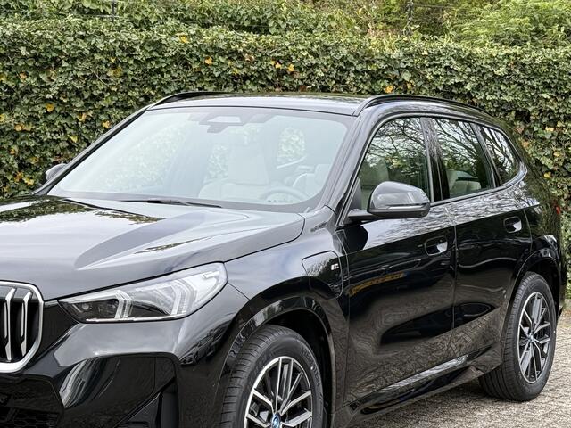 BMW X1 xDrive25e | M-Sport | Harman/Kardon | Driv. Ass. Prof. | Elek. Trekhaak | Stoel + Stuurverw.