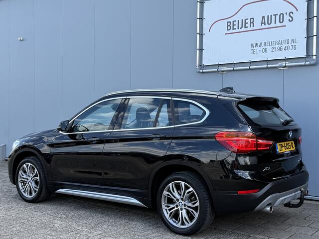 BMW X1 sDrive20i High Executive Trekhaak/Leer/HUD/Climate.