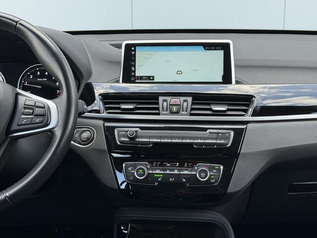 BMW X1 sDrive20i High Executive Trekhaak/Leer/HUD/Climate.