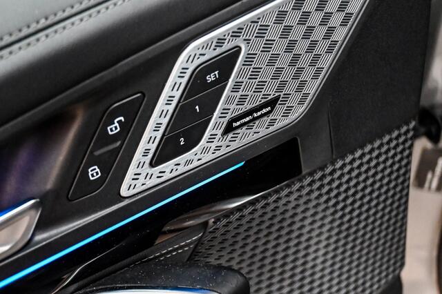 BMW X1 18i sDrive M-Pack|Leer|Pano|HK|Massage|Trekhaak