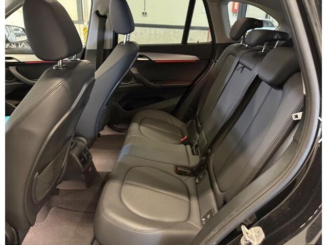 BMW X1 sDrive18i High Executive Panoramadak Leer