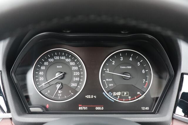 BMW X1 sDrive20i Centennial Executive Pano, Head-up, Trekhaak