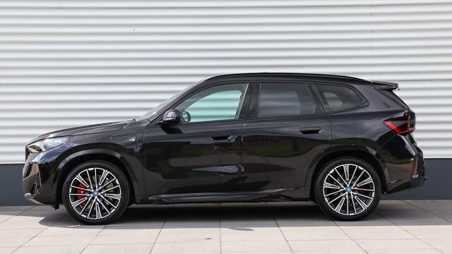 BMW X1 xDrive30e M-Sport Pro | Massage | Harman/Kardon | Panoramadak | Head-up | Trekhaak | Comfort Access