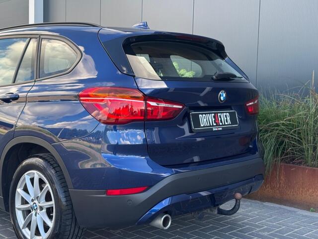 BMW X1 sDrive18i 12-2019 NAVI CLIMATE PDC TREKHAAK SPORTVELGEN