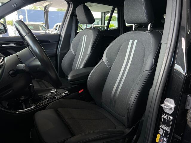 BMW X1 xDrive25e Executive M Sport STOELVERW | PDC | NAVI | 19'INCH | SPORTSTOELEN | DEALER ONDERH |