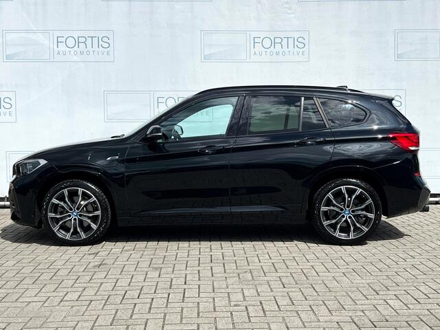 BMW X1 xDrive25e Executive M Sport STOELVERW | PDC | NAVI | 19'INCH | SPORTSTOELEN | DEALER ONDERH |