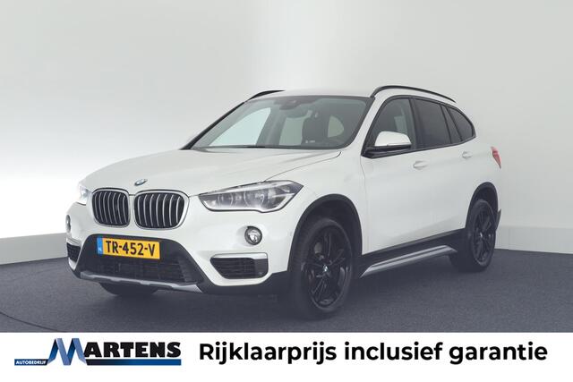 BMW X1 sDrive20i 192pk Orange Edition II Head-Up Keyless Stoelverwarming Leder Navigatie