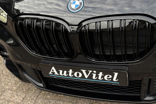 BMW X1 xDrive25e M-Sport | Sportstoelen | Trekhaak | Stoel+Stuurverwarming | Privacy Glas | Navi