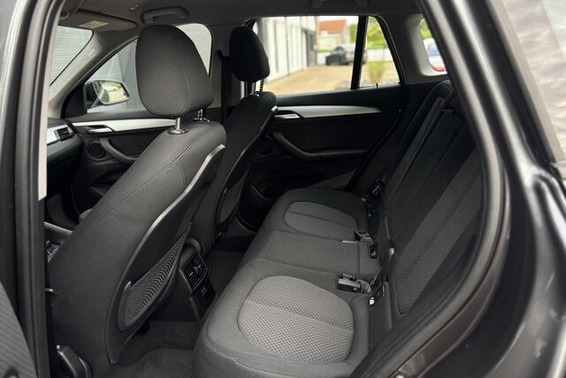 BMW X1 xDrive25e | PDC V+A | Apple Carplay | Elektrische Klep | LED | Cruise | DAB | 40.000 KM
