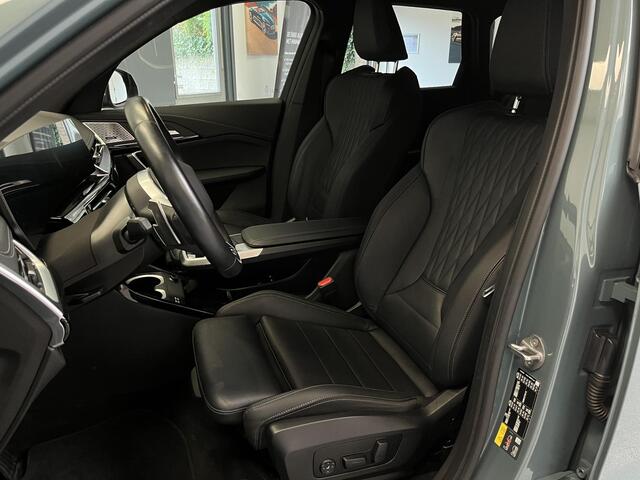 BMW X1 xDrive30e X-Line | ORG.NL | 360 CAM | H&K | HEAD-UP | LEDER |