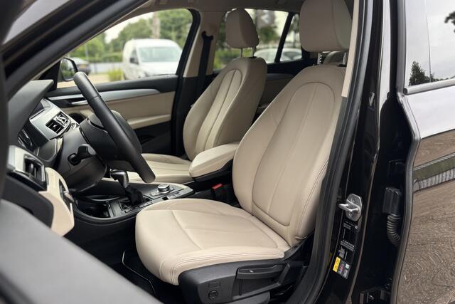 BMW X1 xDrive25e | Achteruitrijcamera | Adap. Cruise | Privacy Glas | Apple Carplay | 27.000 KM