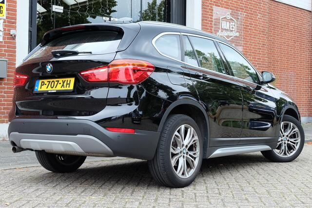 BMW X1 sDrive18i High Executive / Pano / Leder / Camera / Dealeronderhouden