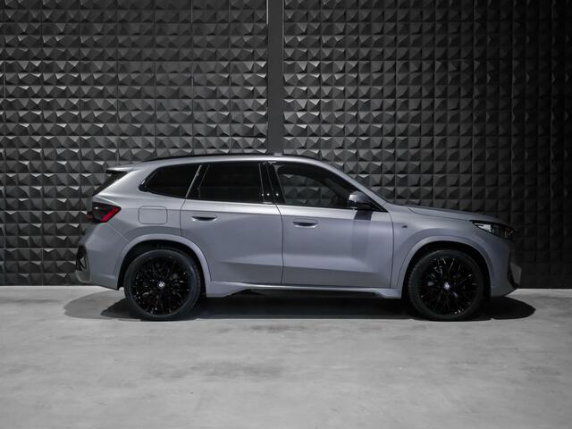 BMW X1 xDrive30e |Pano | Trekh.|Memo |, 20"| H/K | Topv | Ad. Li. | HUD |