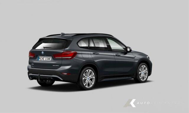BMW X1 25e xDrive | Sport Line | Stoelverwarming | Panorama | H/K | Keyless | HUD | ACC | Adap. Led | Camera | 18' inch |