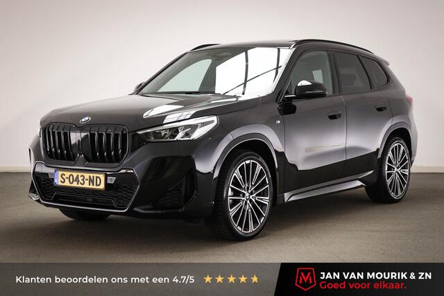 BMW X1 sDrive18i M-Sport | TRAVEL- PACK | PANORAMADAK |TREKHAAK | 20"