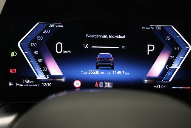 BMW X1 sDrive18i M-Sport | TRAVEL- PACK | PANORAMADAK |TREKHAAK | 20"