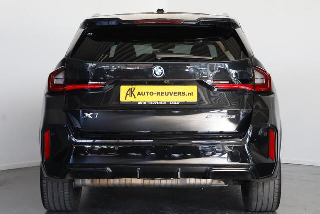 BMW X1 xDrive30e M-Sport Pro / Opendak / Harmankardon / HUD / Pilot assist
