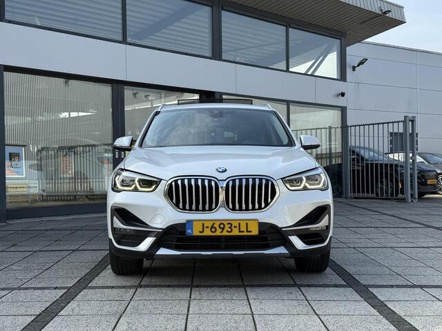 BMW X1 sDrive20i Aut. Executive Ed. | Panorama | Leder Sport | Trekhaak