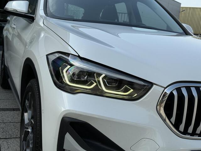 BMW X1 sDrive20i Aut. Executive Ed. | Panorama | Leder Sport | Trekhaak