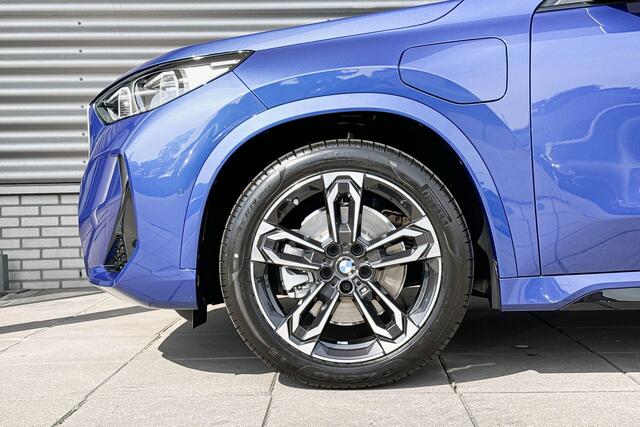 BMW X1 xDrive25e | M Sport | Premium Pack | Comfort Pack | Travel Pack | Trekhaak