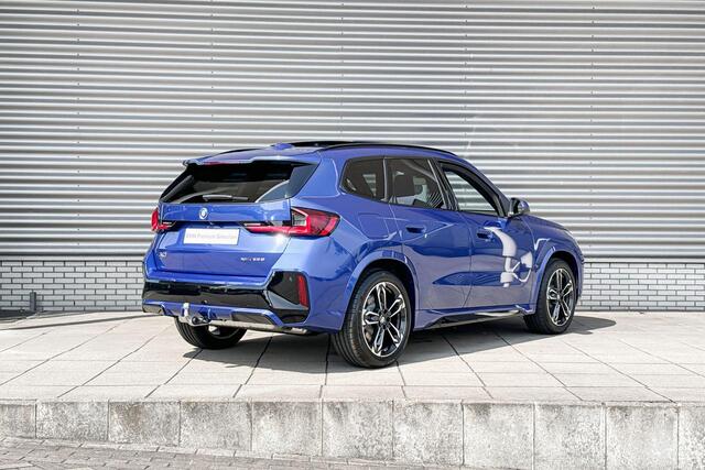 BMW X1 xDrive25e | M Sport | Premium Pack | Comfort Pack | Travel Pack | Trekhaak