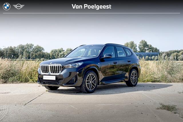 BMW X1 sDrive20i | M Sport | Harman Kardon | Stoelverwarming | Achteruitrijcamera | Trekhaak |