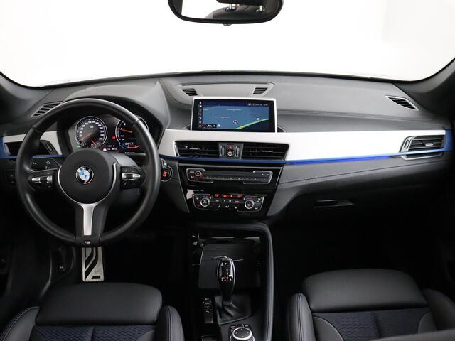 BMW X1 sDrive18i High Executive | M-Pakket | Pano! | Camera | Trekhaak!
