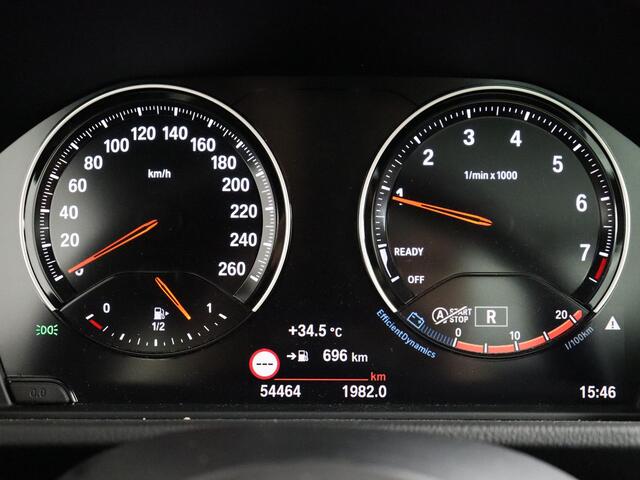 BMW X1 sDrive18i High Executive | M-Pakket | Pano! | Camera | Trekhaak!