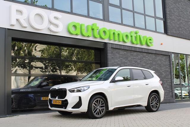 BMW X1 sDrive18i | M-SPORT | KEYLESS | CARPLAY | CAMERA | SFEER | LED | ELEK KOFFERKLEP | 18 INCH |